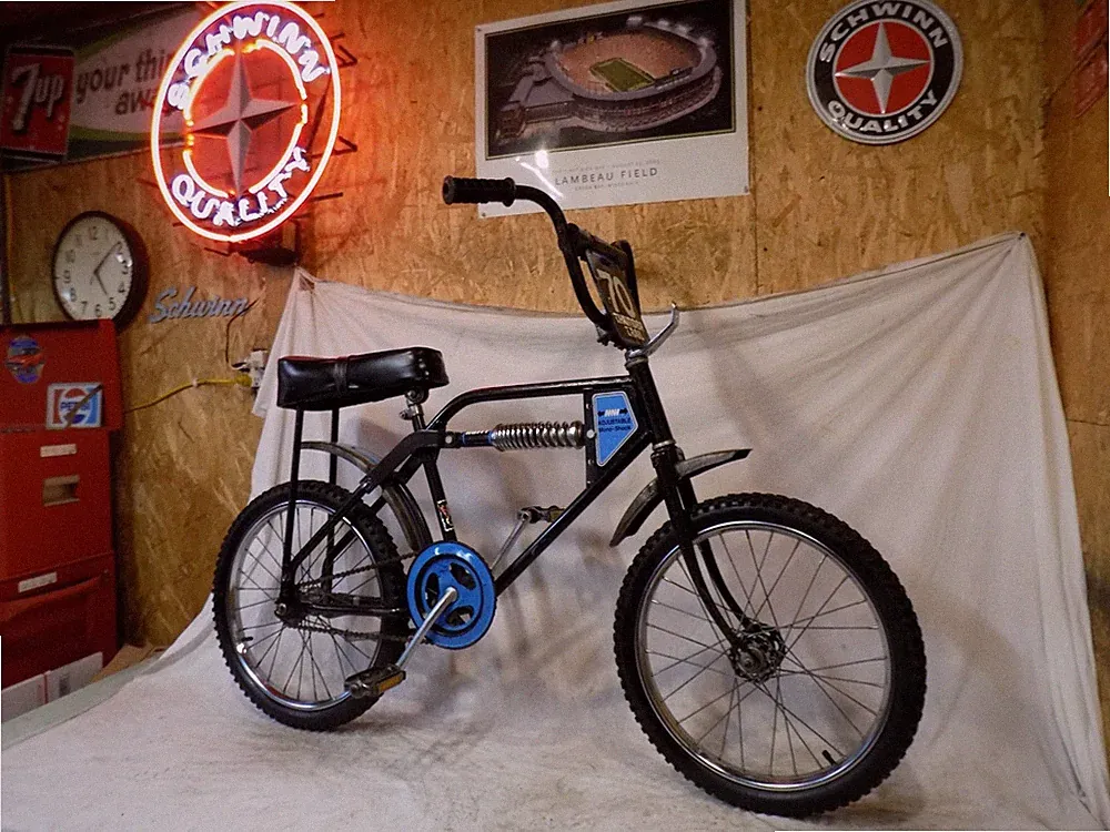 1974 HUFFY THUNDER TRAIL 70 BANANA SEAT MOTO-BIKE BMX ROAD RAIL MONO-SHOCK MX