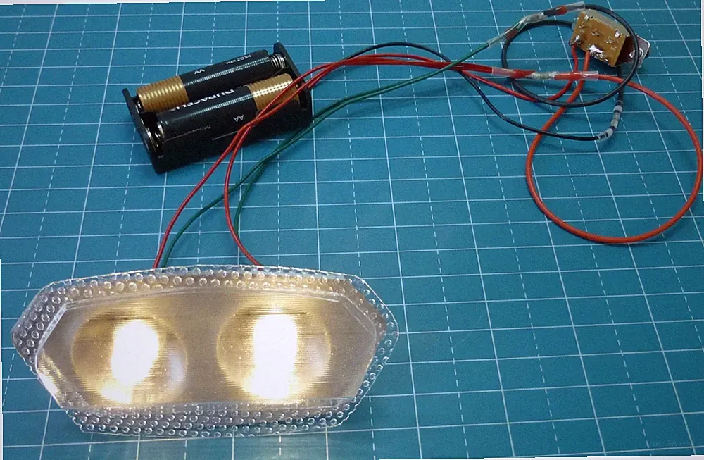 Electrical innards & lens for Huffy Silver Jet, Eldorado bicycle tank light