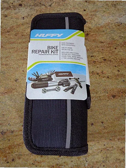 NEW BIKE SHOP BIKE REPAIR KIT Multi-Tool Pump & Bone Wrench 6 Pieces By Huffy