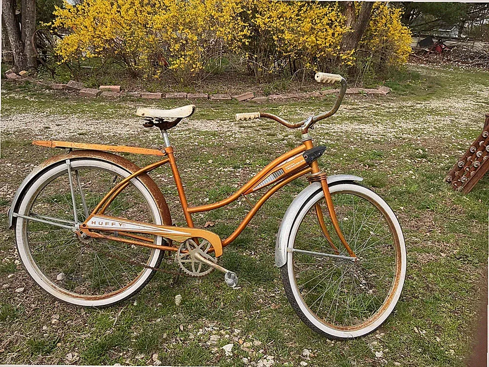 Vintage Huffy American THUNDERBIRD Cruiser Bike Mid Century Girls Bike