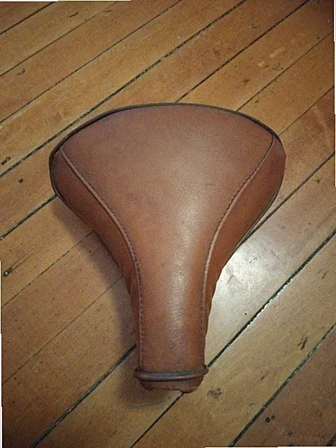 Vintage Huffy Persons Saddle..Bicycle Seat..Cruiser...Tank..Balloon Tire...USA
