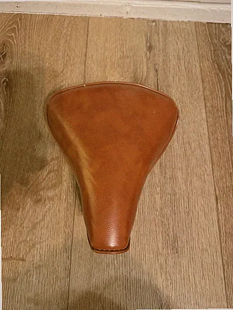 Vintage Persons USA Huffy Bicycles Bike Seat Leather Touring Retro Cycling Gear