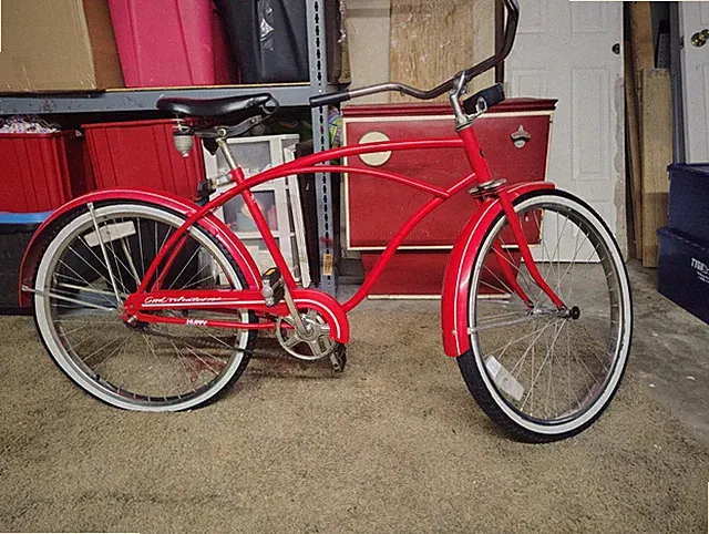 Vintage Red 78 Huffy Good Vibrations Deluxe Bicycle original new tires included